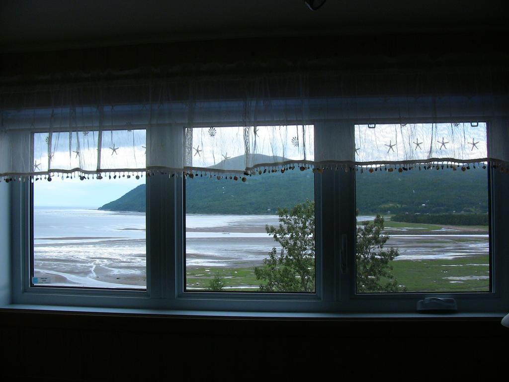 La Source Enchantée Baie-Saint-Paul Chambre photo